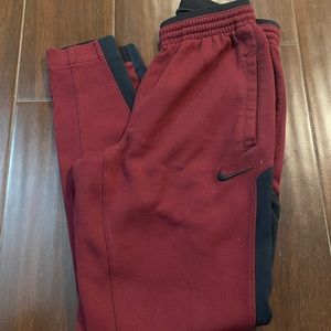 Nike joggers. Mens size small. Color: maroon.
